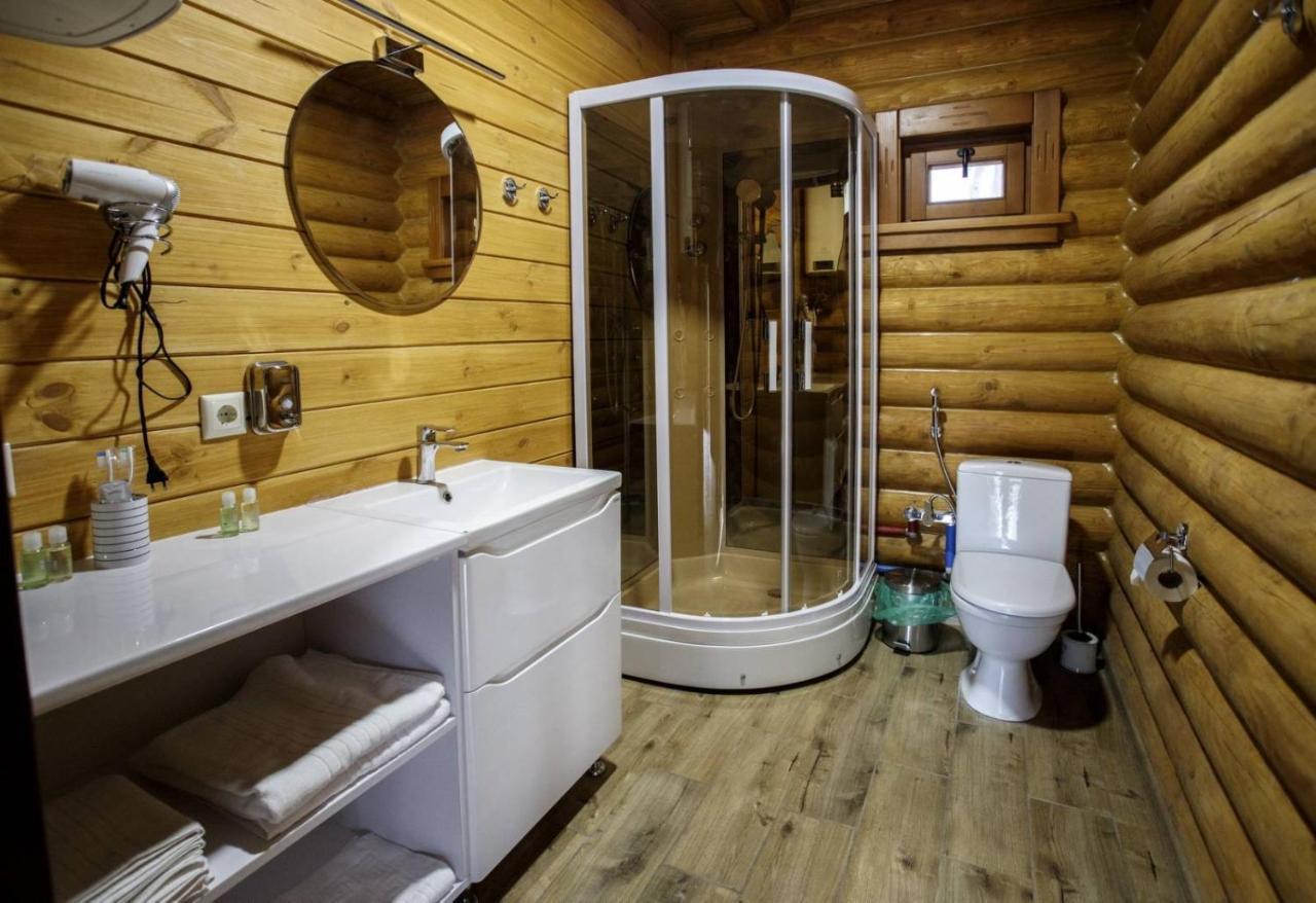 Комплекс Відпочинку Goldfіsh Сlub Guest House Babintsy Exterior photo