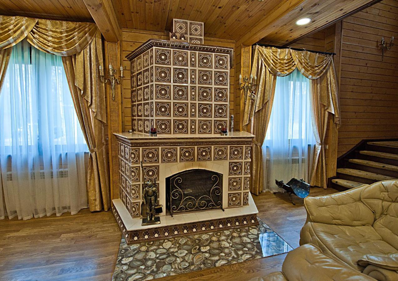 Комплекс Відпочинку Goldfіsh Сlub Guest House Babintsy Exterior photo
